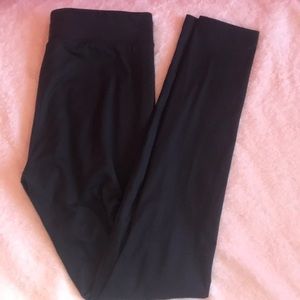 A New Day Black High Waist Leggings Size S